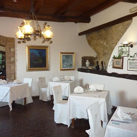 La Rocca Hotell Narni Exteriör bild